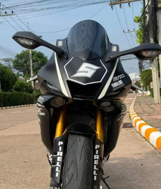 Yamaha R6 สีดำ 2