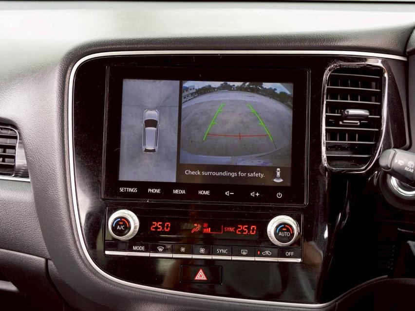 ขาย Mitsubishi Outlander 2.4GT 4wd ปี21 9