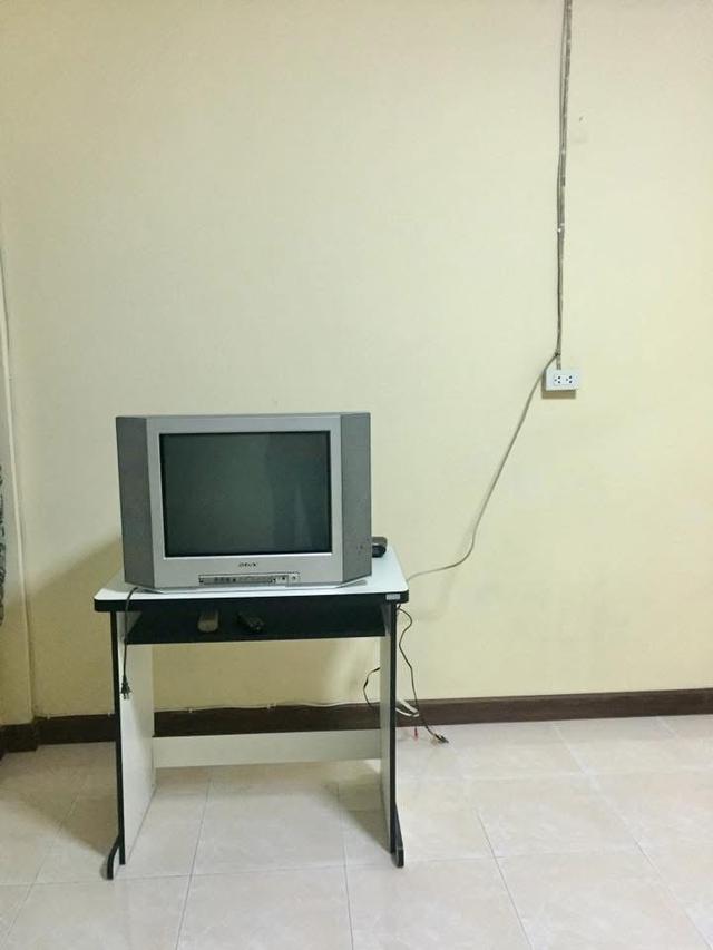 ให้เช่าบ้านทาวน์เฮาส์ 2 ชั้น 8