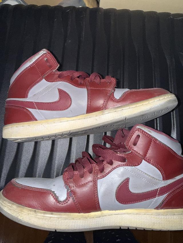Nike Air Jordan Mid Red grey รูปที่ 5