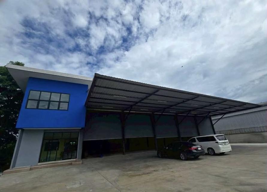 ให้เช่าโกดัง พร้อมออฟฟิศ สำนักงาน 4 ห้อง ขนาดพื้นที่ 550 ตร.ม. ศาลายา | ใกล้ขนส่ง มีห้องพักพนักงาน