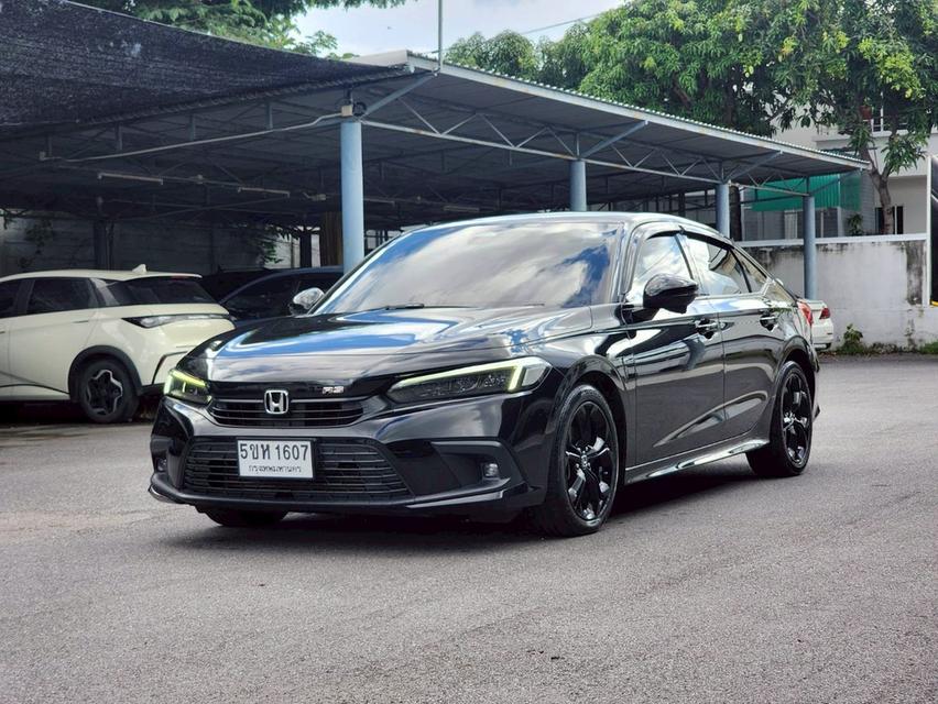 HONDA CIVIC FE Sedan 4dr CVT FWD 1.5 TURBO RS Y22. สีดำ