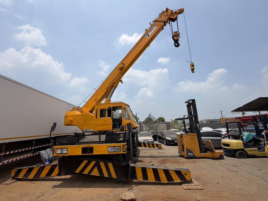 เครน Tadano(ทาดาโน) 25ตัน TR-250 M4 สภาพดีพร้อมใช้งานแอร์เย็น ราคา850,000 บาท สนใจสอบถามรายละเอียดได้ที่ 0982490937 คุณอ๊อฟ รูปที่ 8