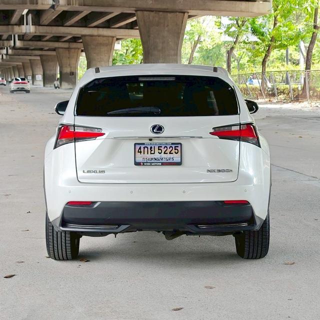 🚗 2015 LEXUS NX300h Grand Luxury AT รูปที่ 6