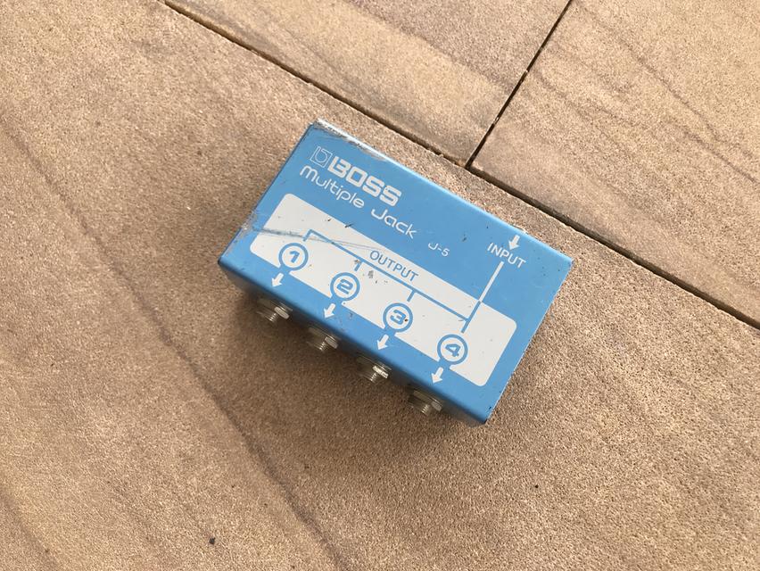 Boss J-5 Multiple Jack (Made in Japan) | ENNXO