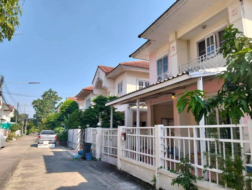 ขายบ้านแฝด 2 ชั้น หมู่บ้านบุรีรมย์ รังสิต ลำลูกกา คลอง4 2