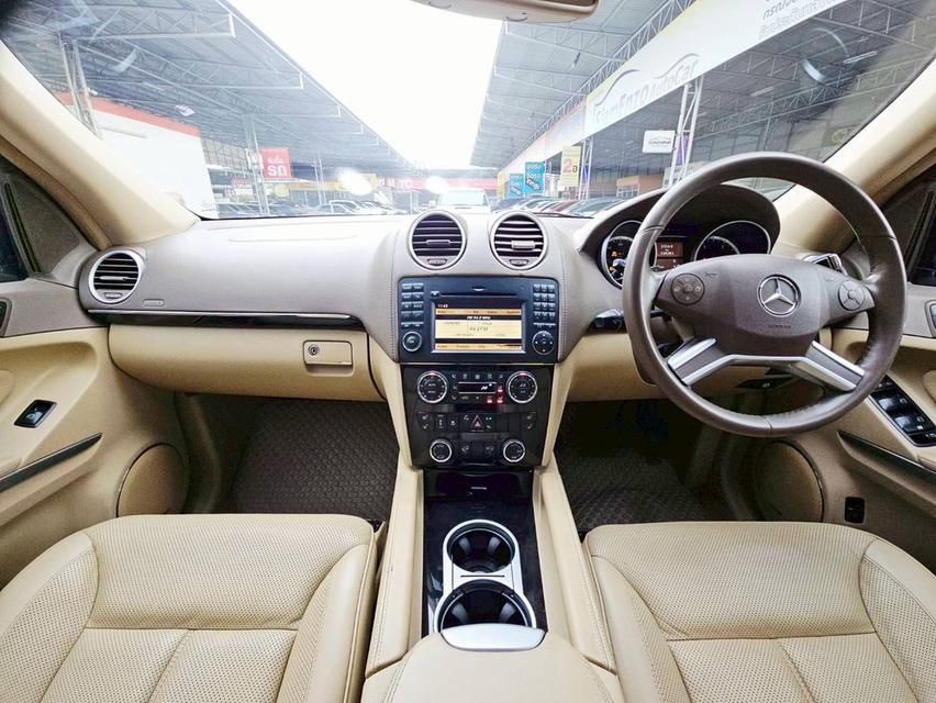 รหัสรถ SEZ5881 BENZ GL350 CDI (W164) เกียร์ ออโต้ สี ดำ ปี 2012 8