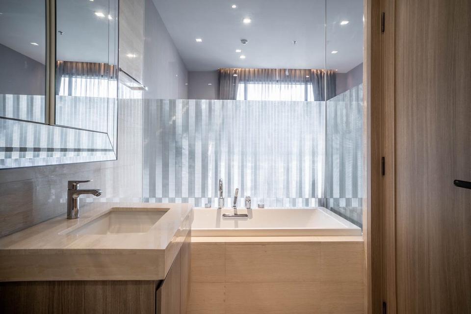 ให้เช่าคอนโดหรูระดับ Luxury ใจกลางพร้อมพงษ์ — The XXXIX By Sansiri (สุขุมวิท 39) 10