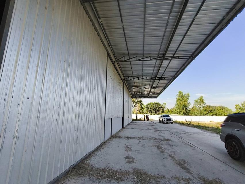 🏭 ให้เช่าโรงงานพร้อมโกดังขนาดใหญ่ | พื้นที่สีม่วง มีใบอนุญาต รง.4 พร้อมดำเนินกิจการ 📍 ตำบลหนองชุมพล อำเภอเขาย้อย จังหวัดเพชรบุรี . โรงงานทำเลดี ติดถ 6