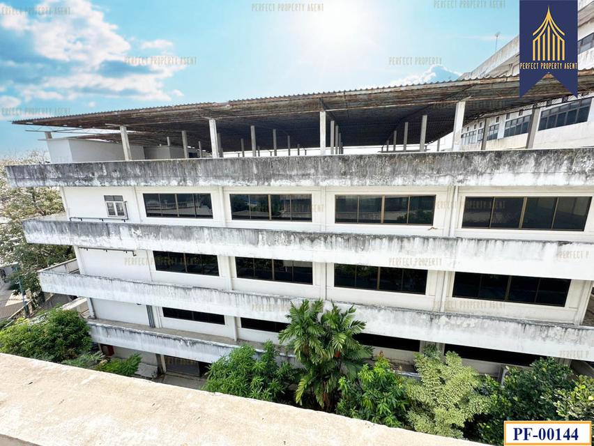 ขาย อาคารโกดัง โรงงาน พร้อมออฟฟิศ มีใบ รง.4 บางขุนเทียน 17