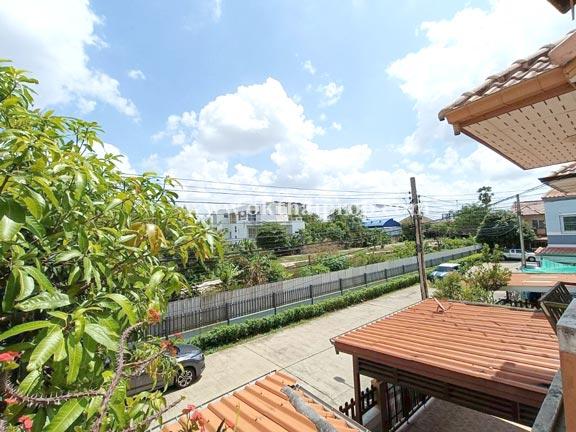 บ้านเดี่ยว หมู่บ้าน เจ ดับบลิว คาซ่า ถ.บางศรีเมือง เมืองนนทบุรี 16