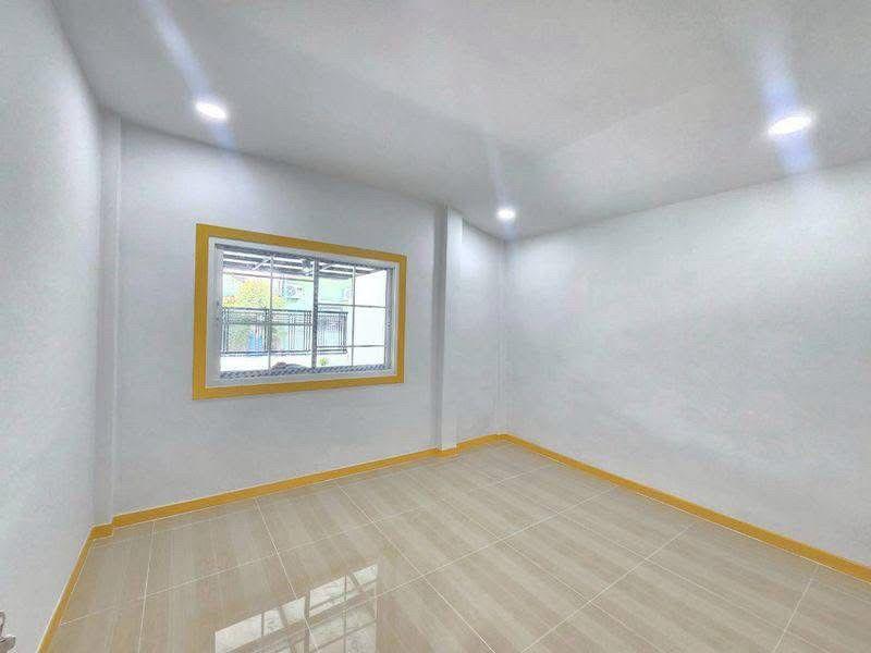 หมู่บ้านอัญชลี ทำเลสนามบินน้ำ ใกล้กองสลาก บ้านชั้นเดียว ตกแต่งใหม่พร้อมอยู่ หน้าบ้านกว้าง 8 เมตร ใกล้เซ็ลทรัลรัตนาธิเบศร์ 9