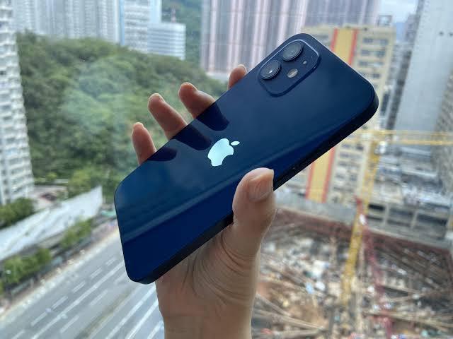 iphone 12 mini สีน้ำเงิน 3