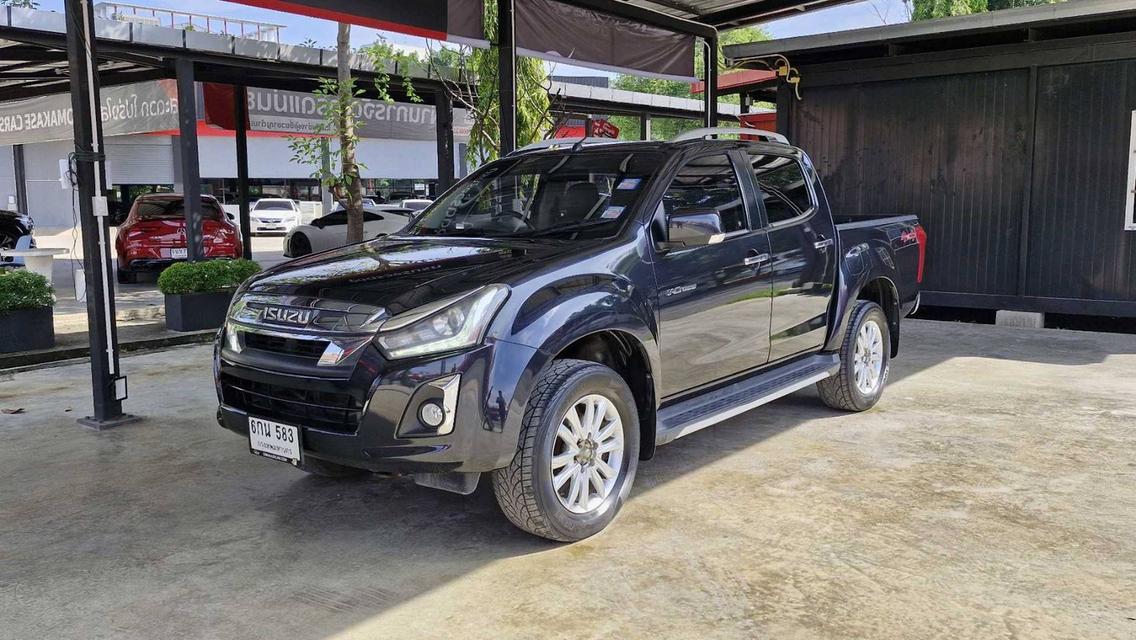 Isuzu D-Max 3.0 V-Cross Z DVD 4WD ปี2017 3