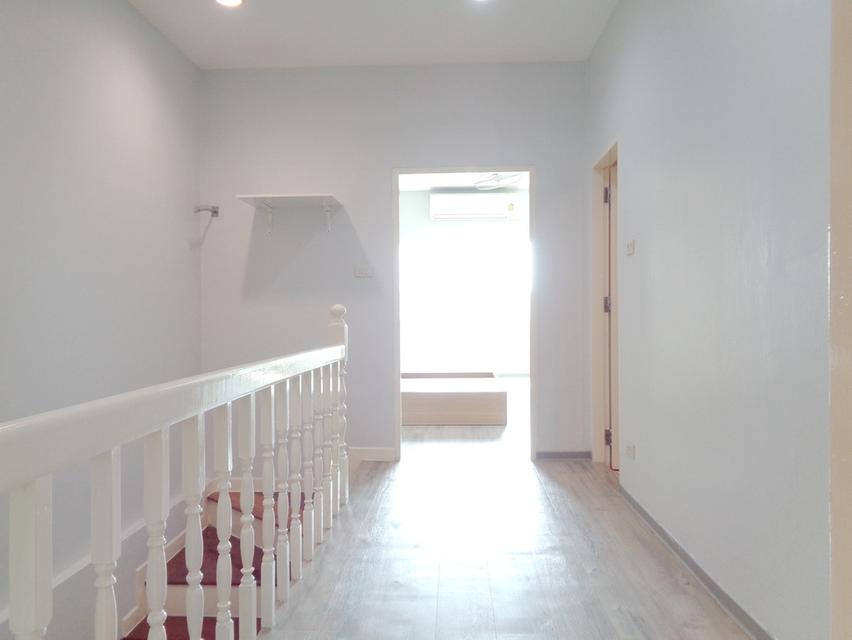 🚩 บ้านรีโนเวท ทาวน์โฮม 3 ชั้น 18 ตารางวา โครงการ เดอะ รีโน่ นวมินทร์ ติดห้างโลตัสนวมินทร์ 19