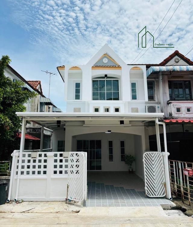 ทาวน์เฮ้าส์ 2 ชั้น เคซี3 รามอินทรา ใกล้รถไฟฟ้า รีโนเวทใหม่ พร้อมอยู่