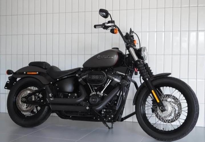 Harley-Davidson Streetbob สีดำ สภาพดี 3