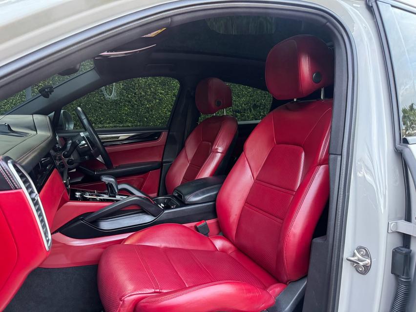 รหัสรถ AVA1919 🌟 Porsche Cayenne e-hybrid Coupe ปี 2021 ใช้งาน 5 หมื่นโลเท่านั้น 12