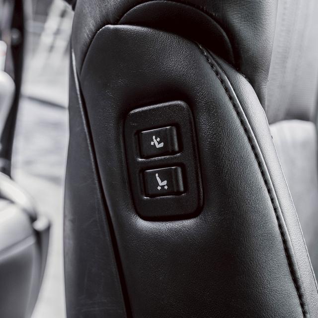 รหัสรถ 67GG5551 Toyota Alphard 30 SC ปี 2023 เป็นรถ MPV อเนกประสงค์แปลงโฉมเป็น Alphard 40  14