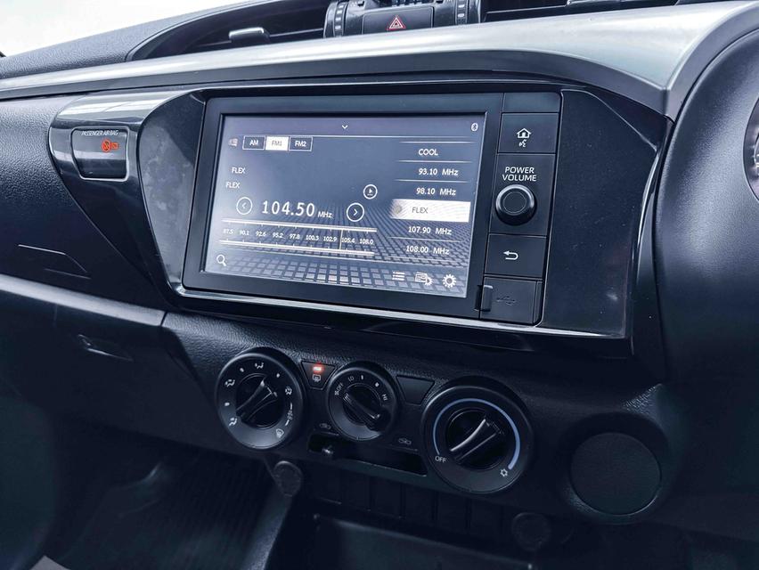 TOYOTA HILUX REVO 2.4 MID Z EDITION SMART CAB ปี2020 สีขาว รูปที่ 11