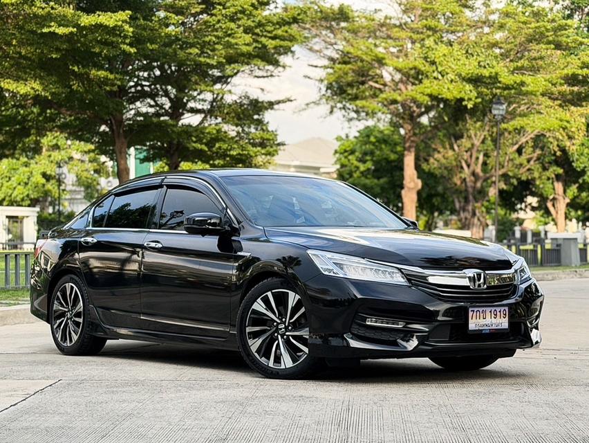 Honda Accord Hybrid Tech Navi หลังคาแก้ว ปี 2017 TOP สุดของรุ่น (G9 Minorchange) ออฟชั่นเต็ม เข้าศูนย์ตลอด