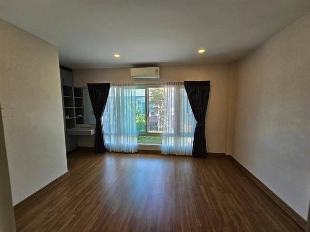 ขายบ้านเดี่ยวหลังมุม 2 ชั้น  61 ตร.ว. โครงการ Centro บางนา  วงแหวน ทำเลสะดวก ใกล้เมกะบางนา  วงแหวนกาญจนา 10