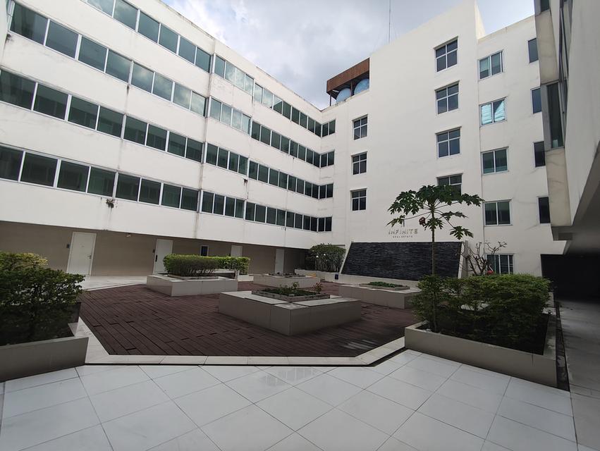 ขายห้องชุด โครงการ HAPPY CONDO ลาดพร้าว 101 ตึก C ชั้น 2 ห้องมุม ห้องขนาด 66.4 ตรม. 2 นอน 2 น้ำ 1 ห้องรับแขก 1 ห้องครัว 11