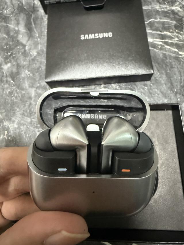 Samsung Galaxy Buds 3 Pro 7