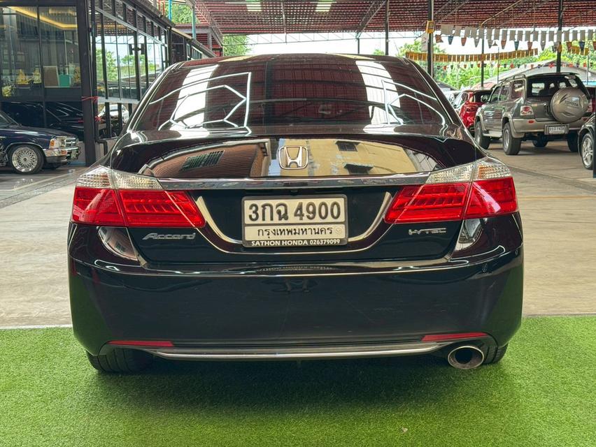 HONDA ACCORD 2.0 EL ปี 2013 6