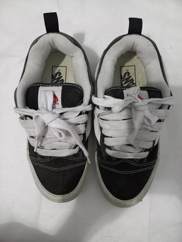 Vans Knu Skool รองเท้าผ้าใบ
