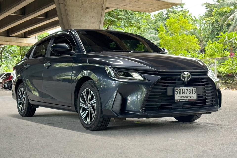 2024 Toyota Yaris ATIV 1.2 SMART AT มือเดียวป้ายแดง ไมล์น้อย รูปย่อยที่ 3