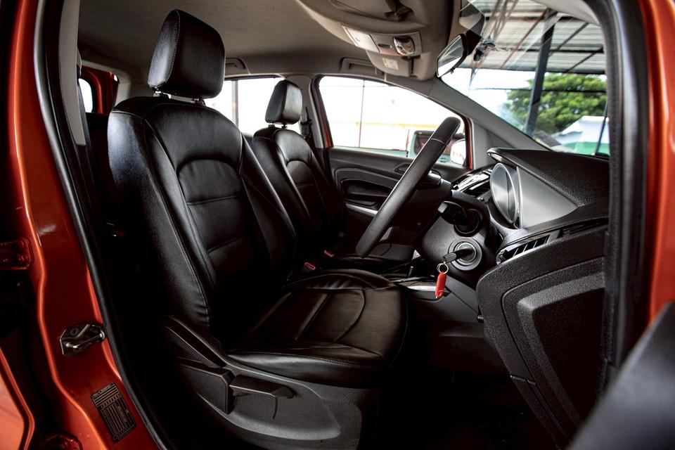 Ford EcoSport 1.5 Trend ปี 2016 สีส้ม มือเดียวสภาพดี 11
