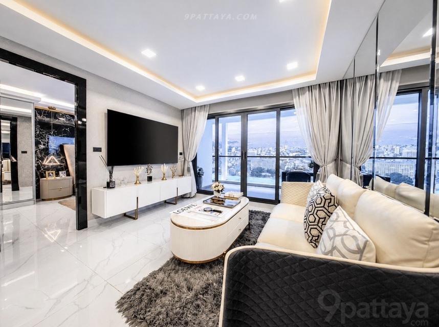 Grand Solaire Noble Pattaya for SaleSpacious 2-bedroom condo in Central Pattaya.2 bedrooms, 2 bathrooms94 sq.m.Foreign Quota availableFloors 5–42 5