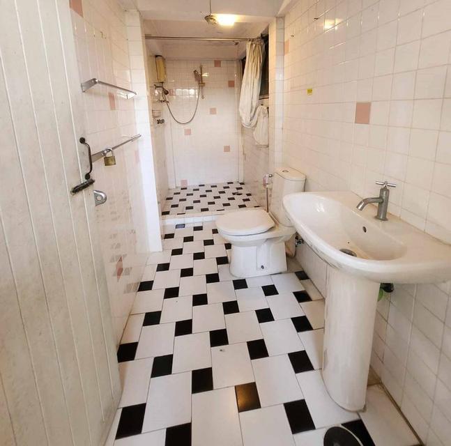 House for rent no furnished 1 years up at Sukhumvit 93  2