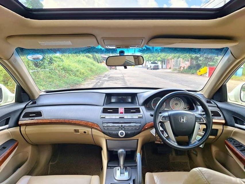 คุ้มๆๆ HONDA ACCORD JP 2.0i (CBU) SUNROOF ปี 2012 รถใช้น้อย ประวัติศูนย์ครบ 8