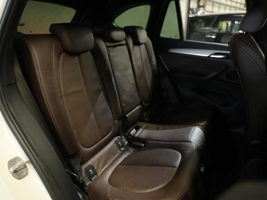 2020 BMW X1 2.0 F48 (ปี 16-20) sDrive20d M Sport SUV AT รูปที่ 18