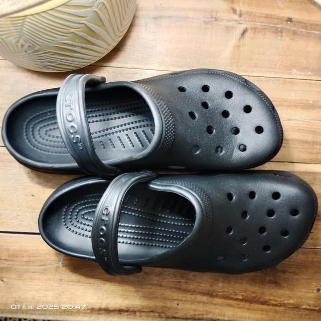 รองเท้าCROCS แท้ 100% รุ่นClassic สีดำ เบอร์41 หรือความยาวเท้า26-27ซม. 4