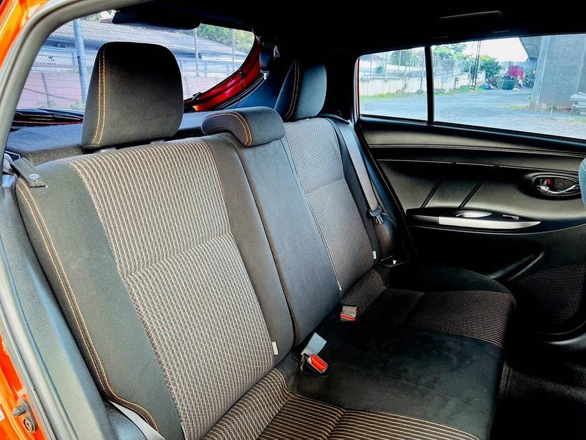 #TOYOTA #YARIS 1.2 G TOP ปี 2014 จด 2015✨ รถบ้านมือเดียวป้ายแดง ดูแลดีมาก สภาพเดิมทั้งคัน🔧 เข้าศูนย์ตามระยะ ดูแลตามคู่มือมาตลอด📚 รูปที่ 12
