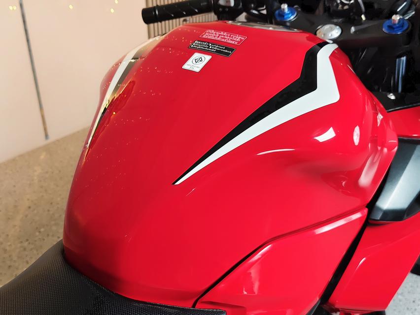 ✨️ สวย เดิม ใส ✨️ HONDA CBR500R รถกลางปี 2021 มือเดียวออกห้าง รูปที่ 3