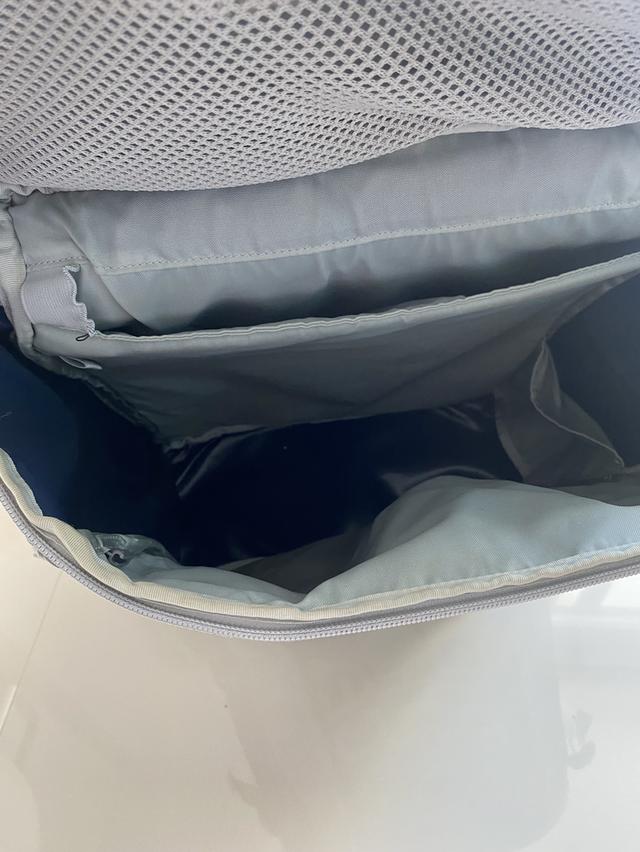 เป้ The North Face สภาพดีใช้งานได้ปกติ 2