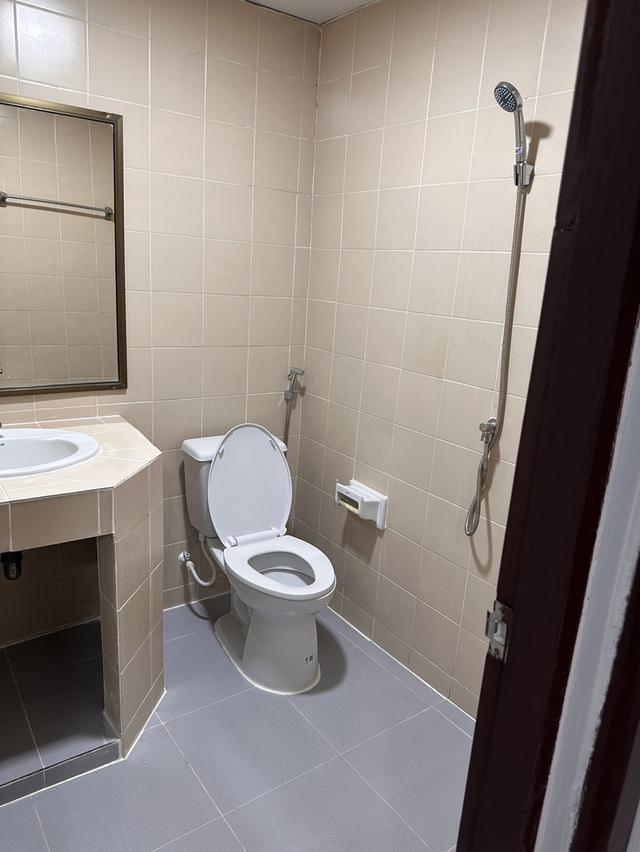 บ้านทาวเฮาส์ 2 ชั้น 16 ตารางวา 8