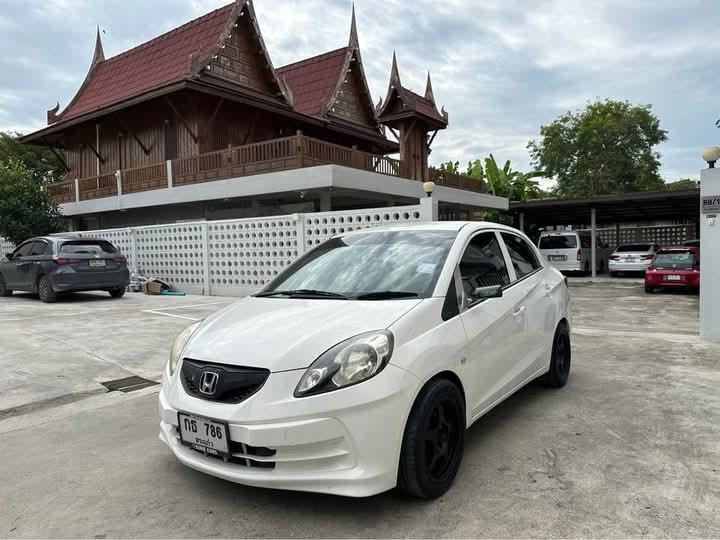 ปล่อยขาย Honda Brio 3