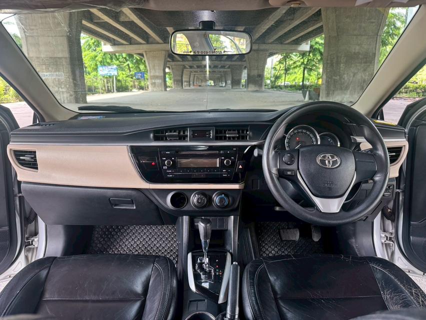 Toyota ALTIS 1.8 E AT ปี 2015 11