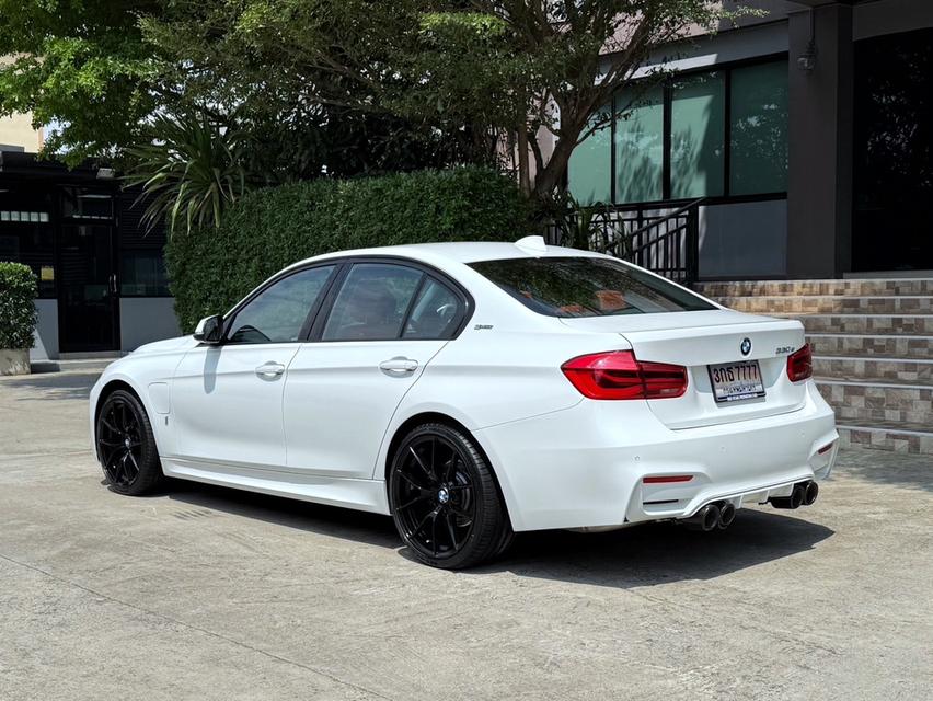 2018 BMW F30 LCI รถสภาพสมบูรณ์ พร้อมใช้งาน รถวิ่งน้อย เข้าศูนย์ทุกระยะ ๆม่เคยมีอุบัติเหตุครับ 6