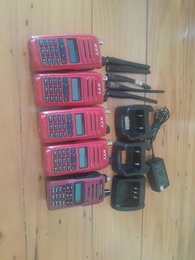 ต้องการขายวิทยุสื่อสาร