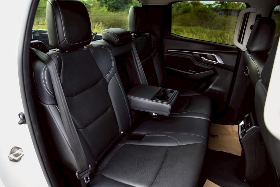 รหัสรถ CBL7117 Isuzu D-MAX 3.0 Ddi M Hi-Lander CAB 4 AT 2020 13