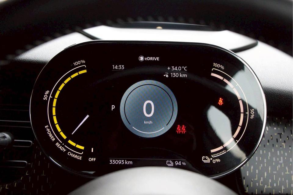 น่ารักน่าชัง Mini Cooper SE LCI 2021 ไฟฟ้า100% รถสภาพใหม่ ราคาคุ้มสุดๆ 15