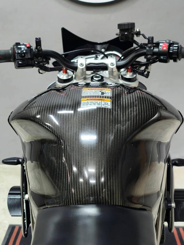 ออกรถ 0 บาท Triumph Street Triple 675 Rx ปี 2017 abs  ของแต่งจัดเต็ม รูปที่ 9