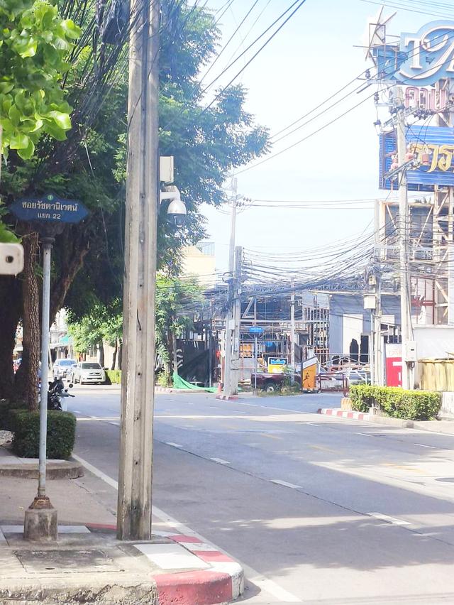 ขายด่วน ๆ ที่ดินพร้อมบ้านเดี่ยว 2 ชั้น 209 วา ทำเลดี ซอยรัชดานิเวศน์ 22 ห้วยขวาง 15