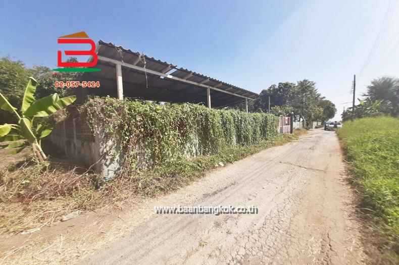 ที่ดินพร้อมบ้านเดี่ยว หมู่บ้าน แบนชะโด 2 แยก 10 เนื้อที่ 200 ตรว. ถนนประชาร่วมใจ แขวงทรายกองดินใต้ เขตคลองสามวา 11